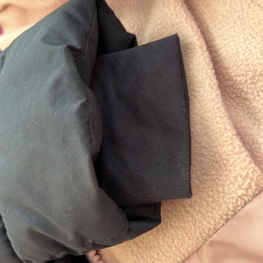 Amazon Essentials Winter Jacket (2T) - Picture 6 of 6